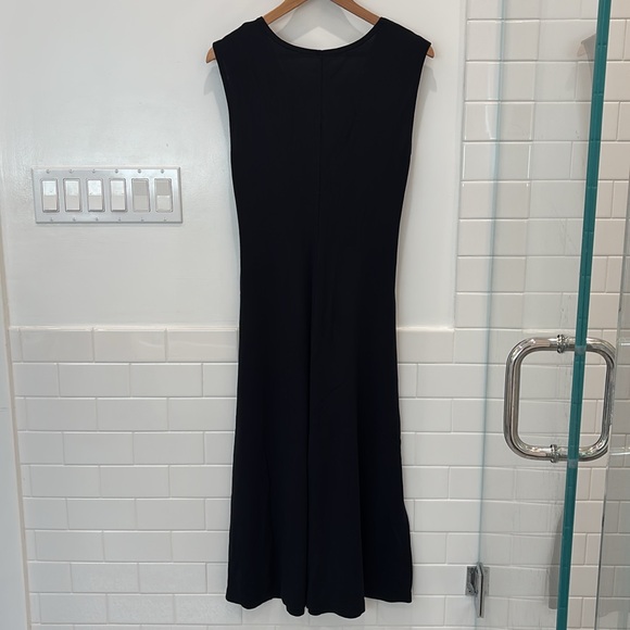 Women's Patagonia Bandha Twist Front Jersey Knit Dress in Black, Size M Long - Picture 2 of 6